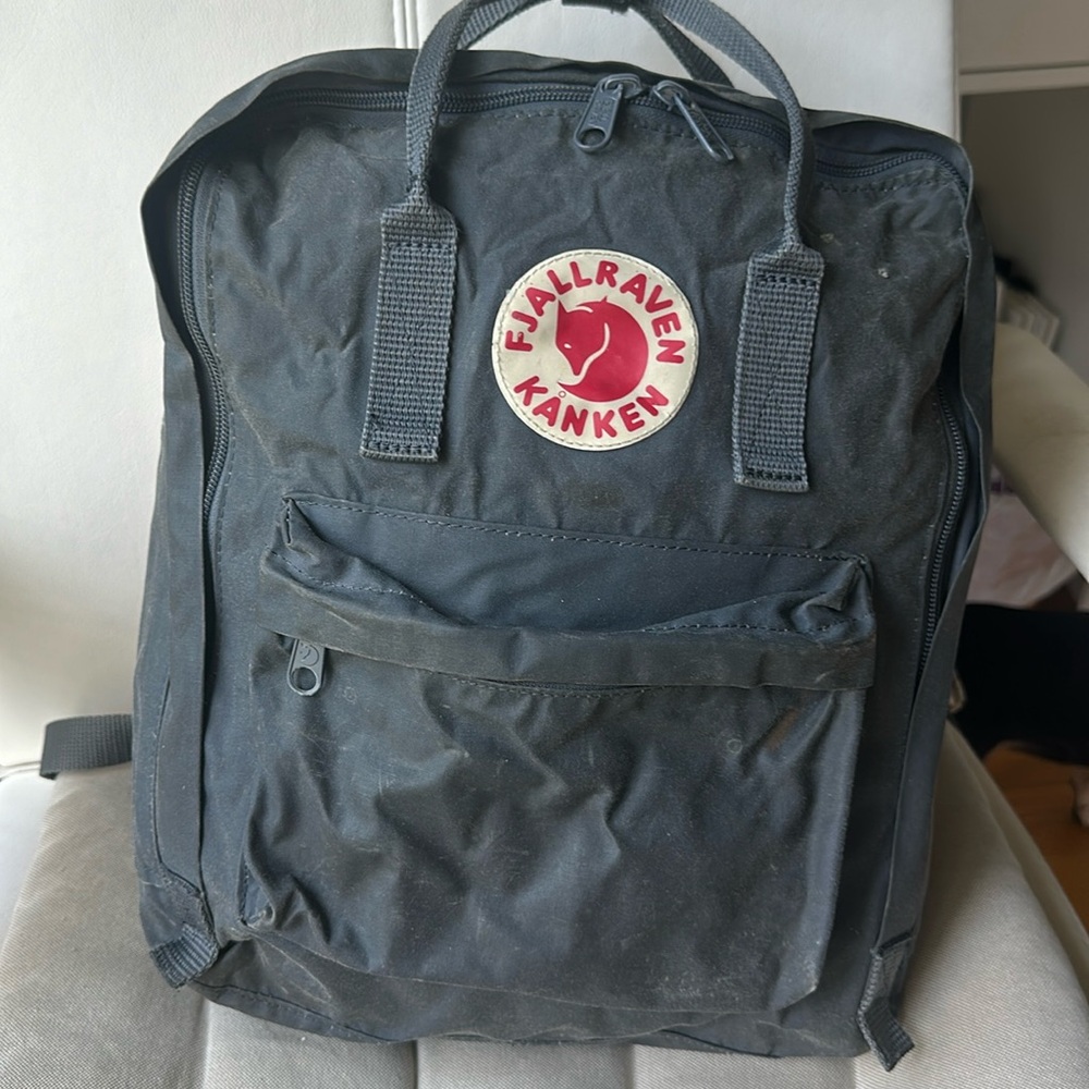 Fjallraven Kanken Graphite
